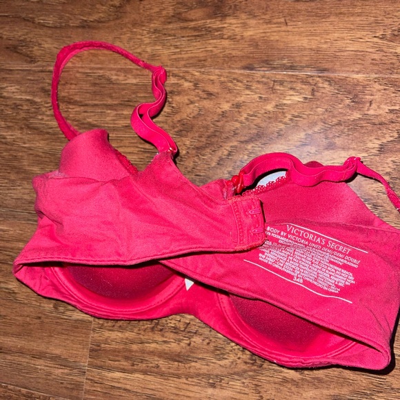 💓 vs bra - Picture 3 of 8